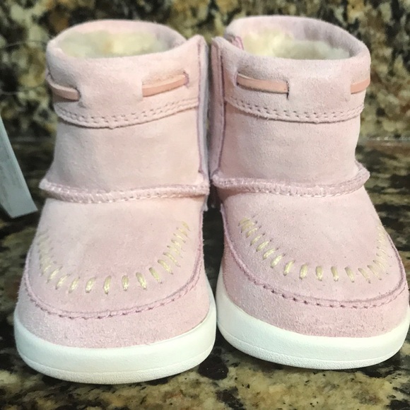 ugg cali moc campfire